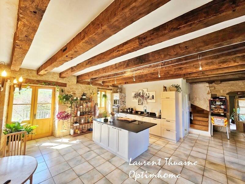 Appartement à vendre, 222m², Hautefort