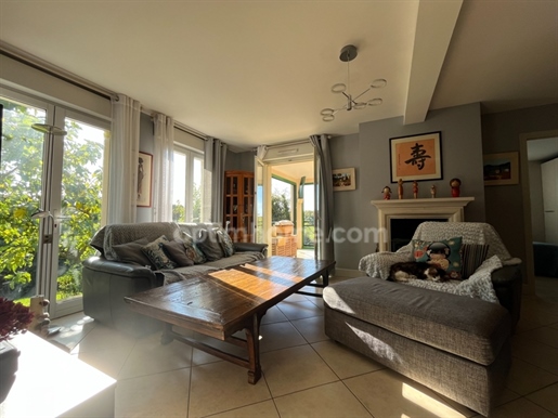 Advert picture