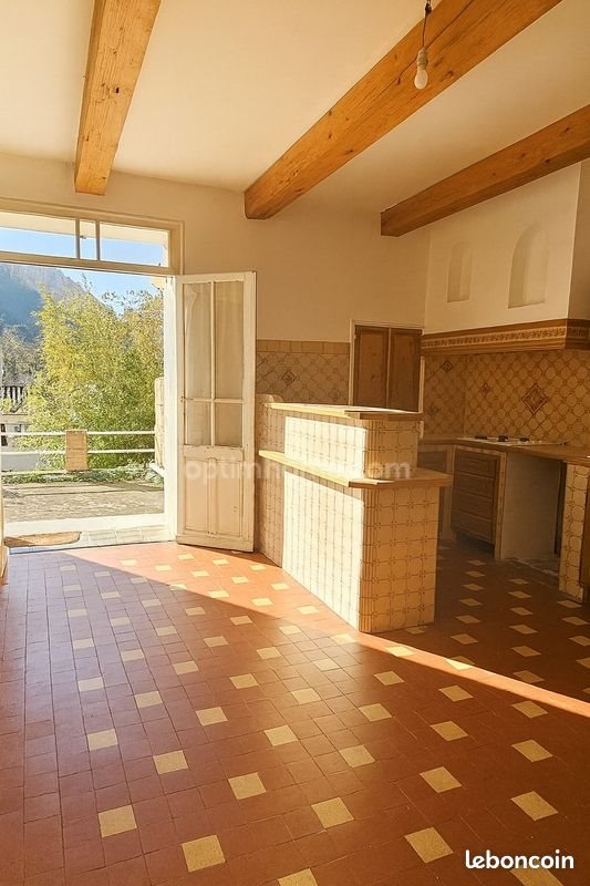 Appartement à vendre, 79m², Le Revest-les-Eaux