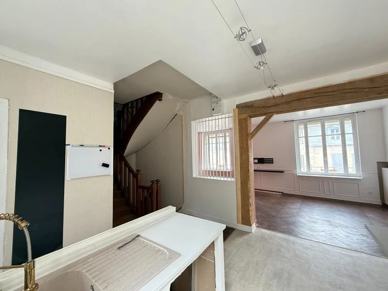 Appartement à vendre, 118m², Dun-le-Palestel