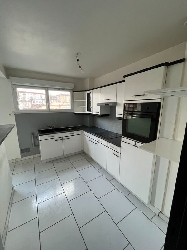 Appartement à vendre, 57m², Saint-Max