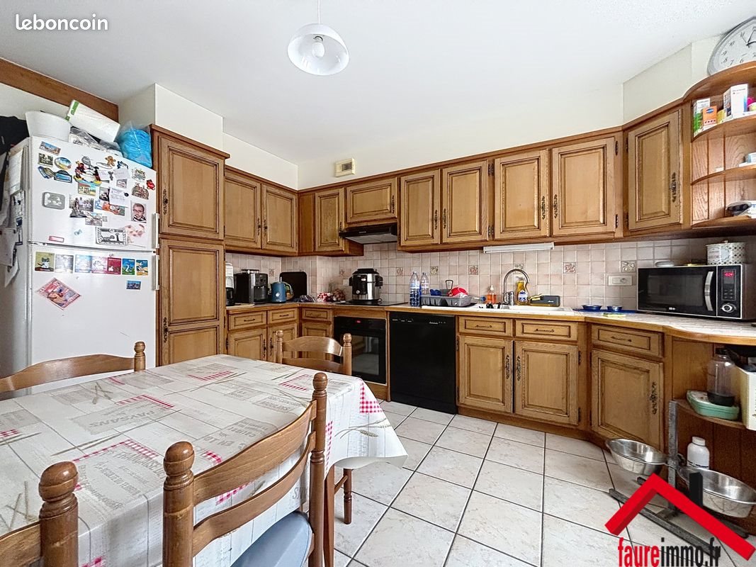 Maison à louer, 110m², Objat