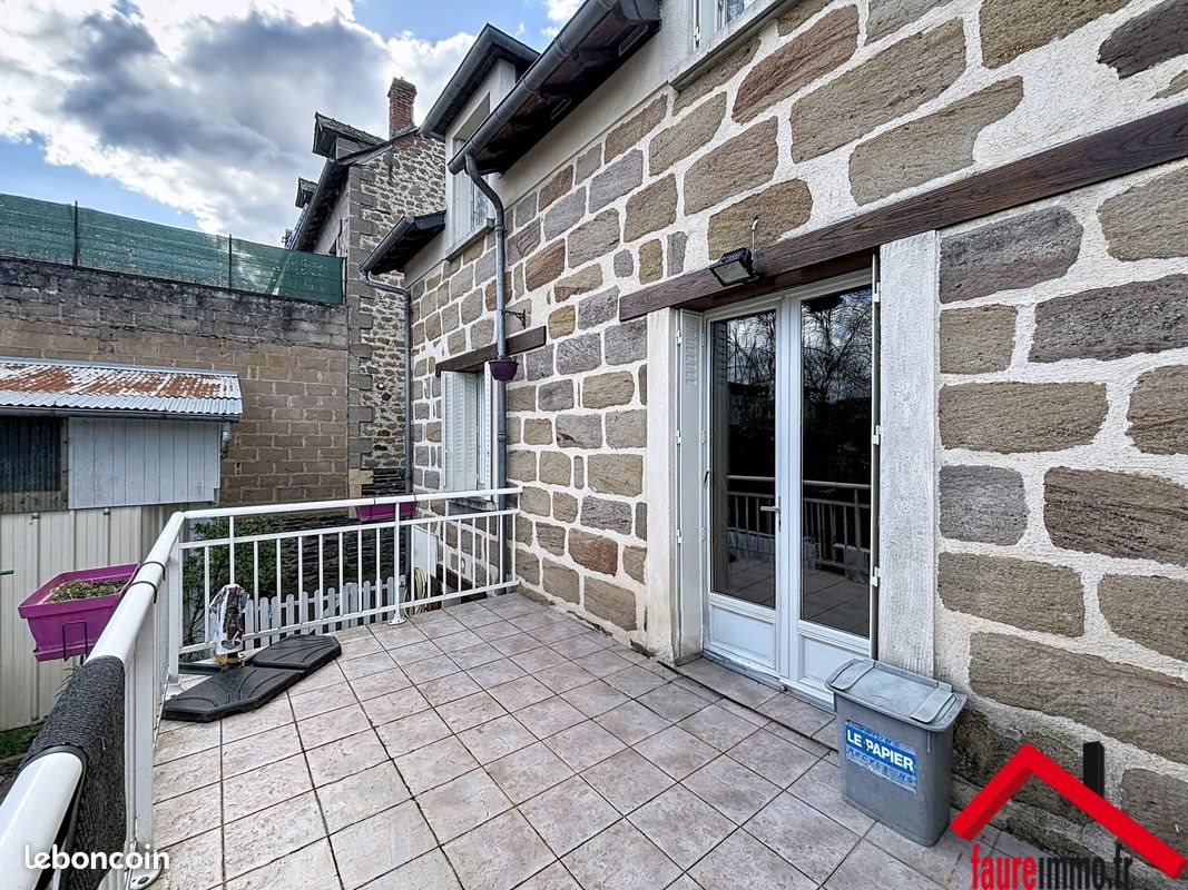 Maison à louer, 110m², Objat