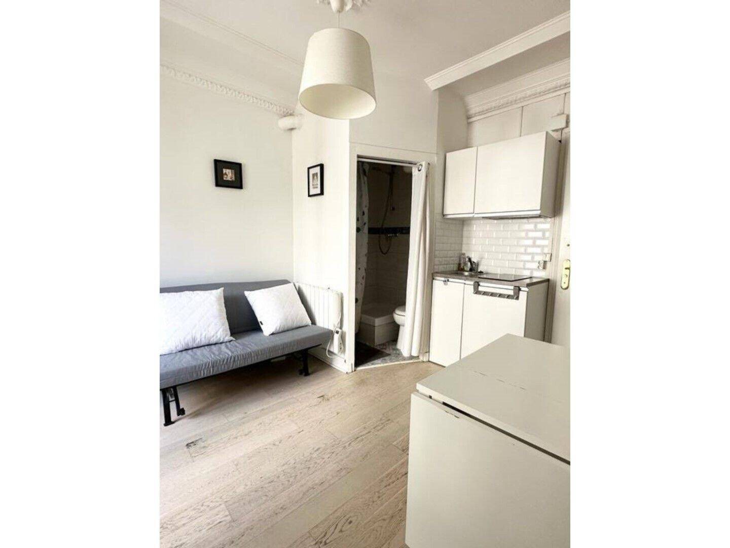 Appartement à louer, 14m², Paris 11ème