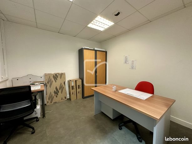 Appartement à vendre, 580m², Terrasson-Lavilledieu