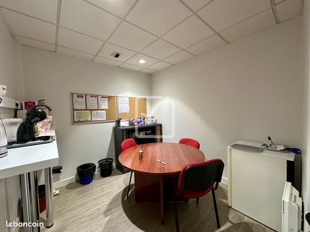 Appartement à vendre, 580m², Terrasson-Lavilledieu