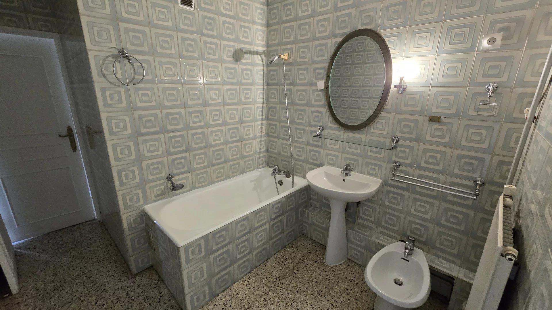 Appartement à vendre, 89m², Nîmes