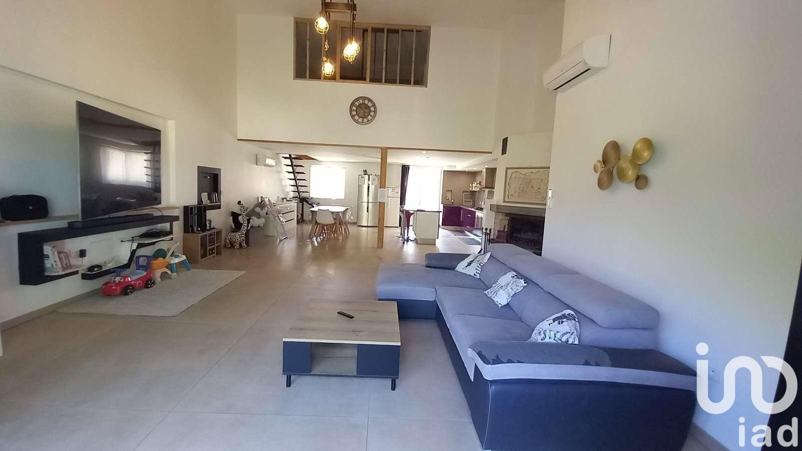 Maison à vendre, 298m², Coursan