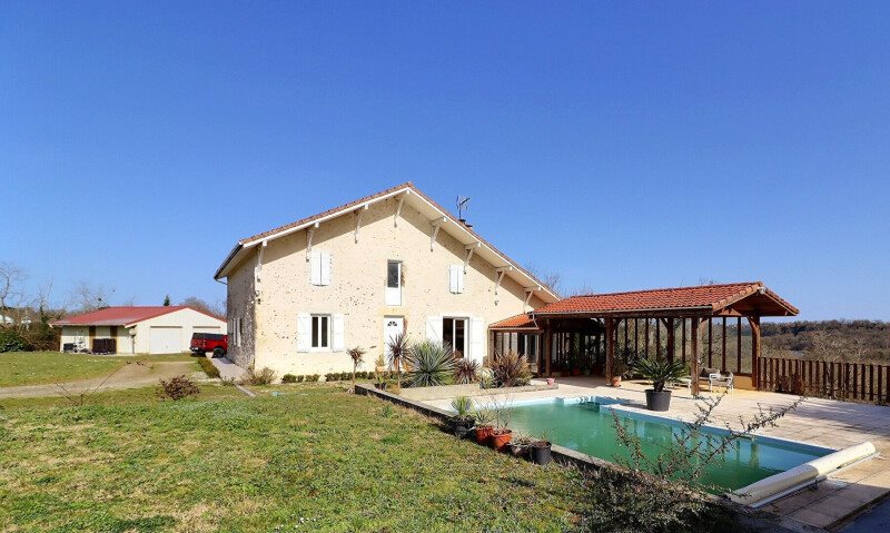 Maison à vendre, 176m², Montsoué