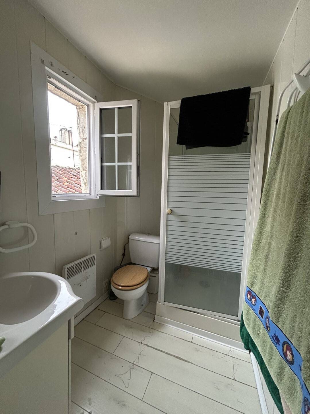 Appartement à louer, 32m², Saintes