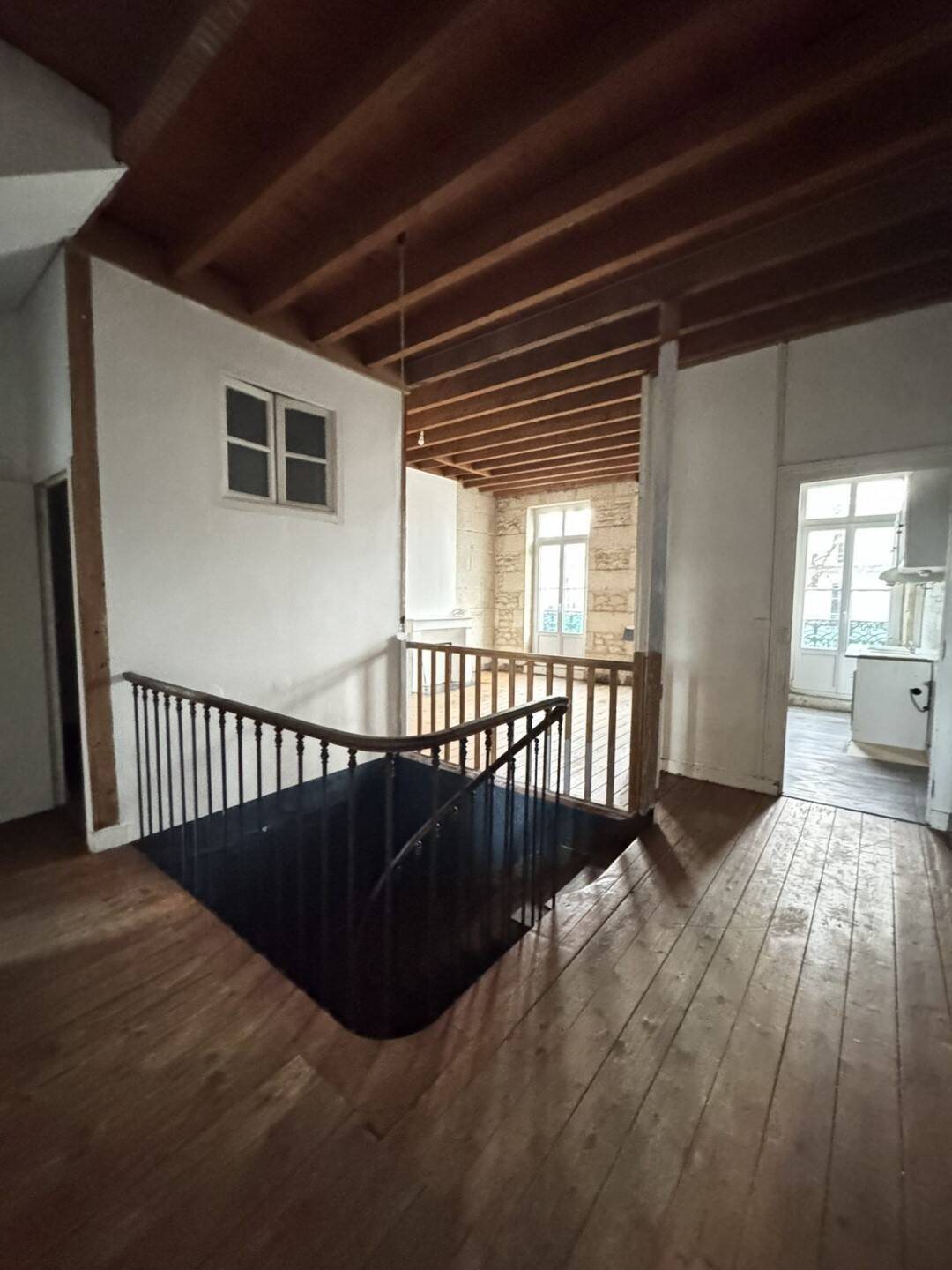 Appartement à vendre, 165m², Saintes