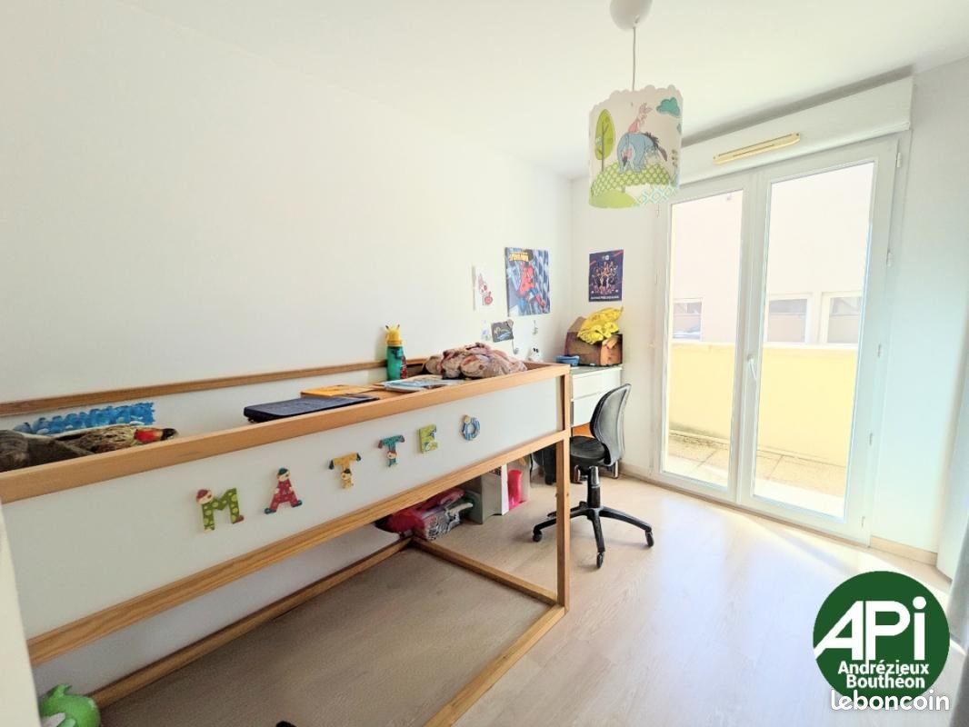 Appartement à vendre, 81m², Saint-Just-Saint-Rambert