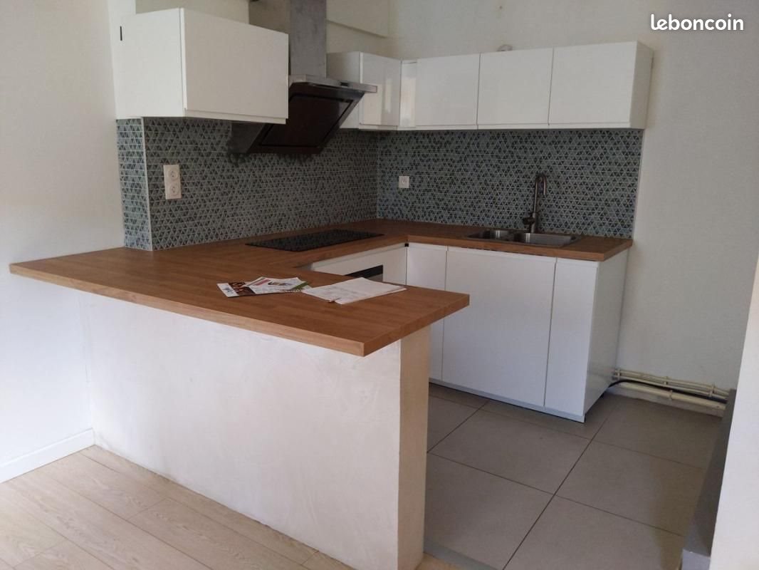 Appartement à louer, 82m², Condrieu