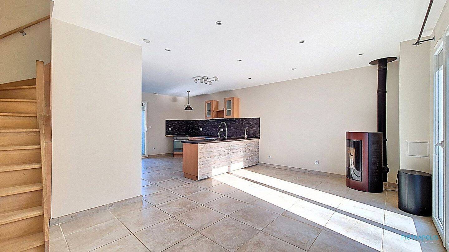 Appartement à vendre, 79m², Pont-Evêque