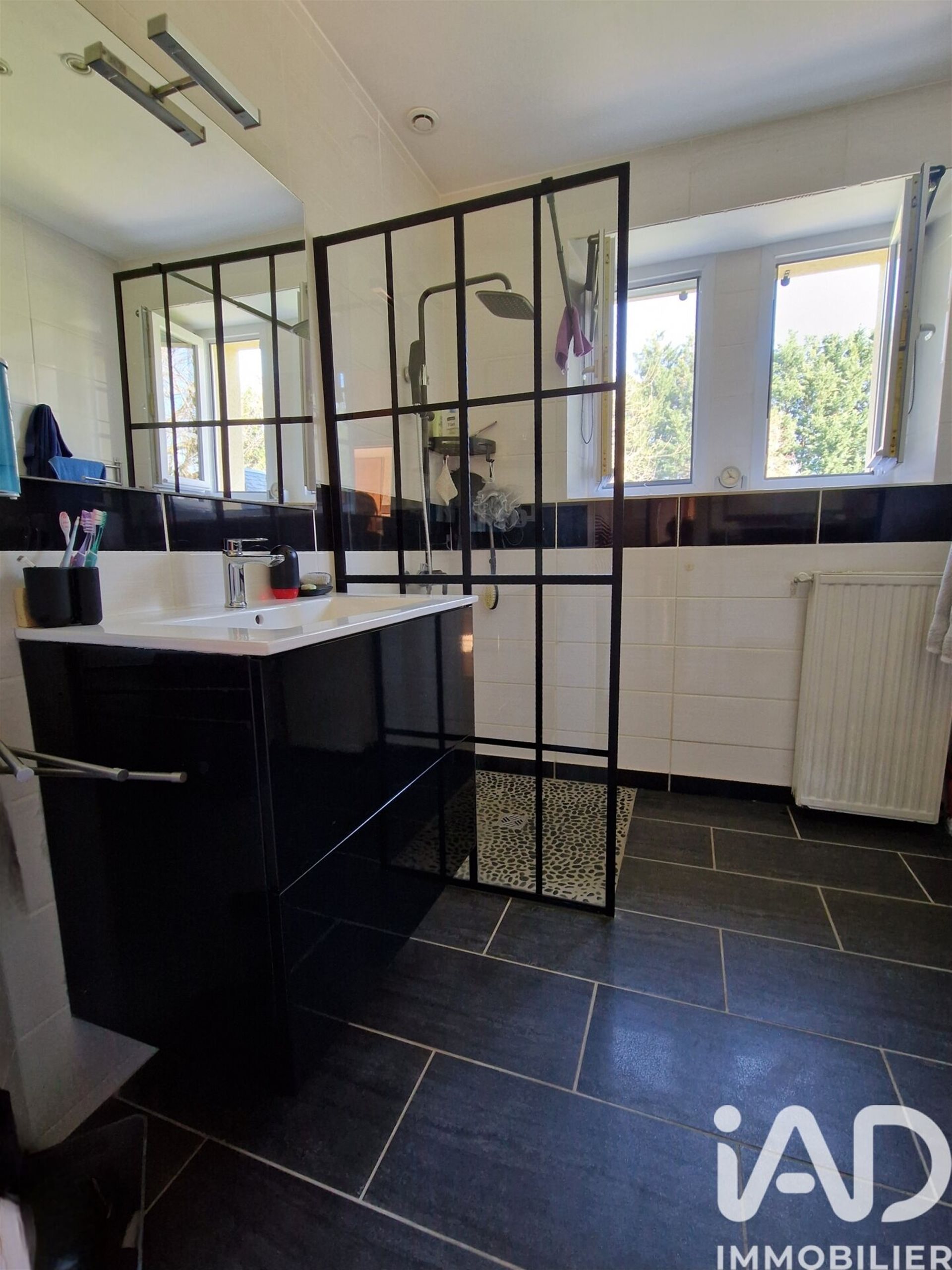 Maison à vendre, 100m², Saint-Cyr-les-Champagnes