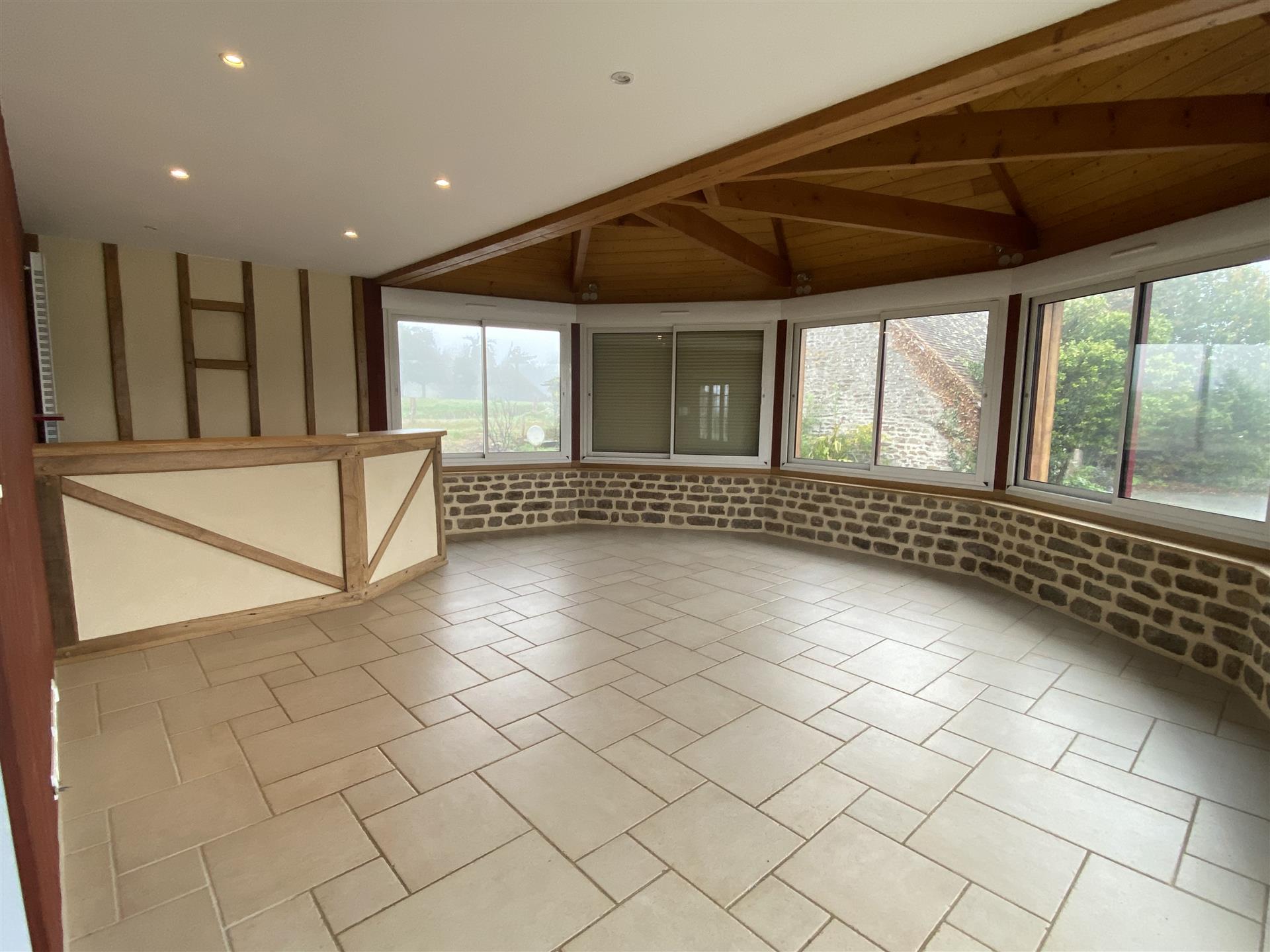 House 7 rooms 200 m²