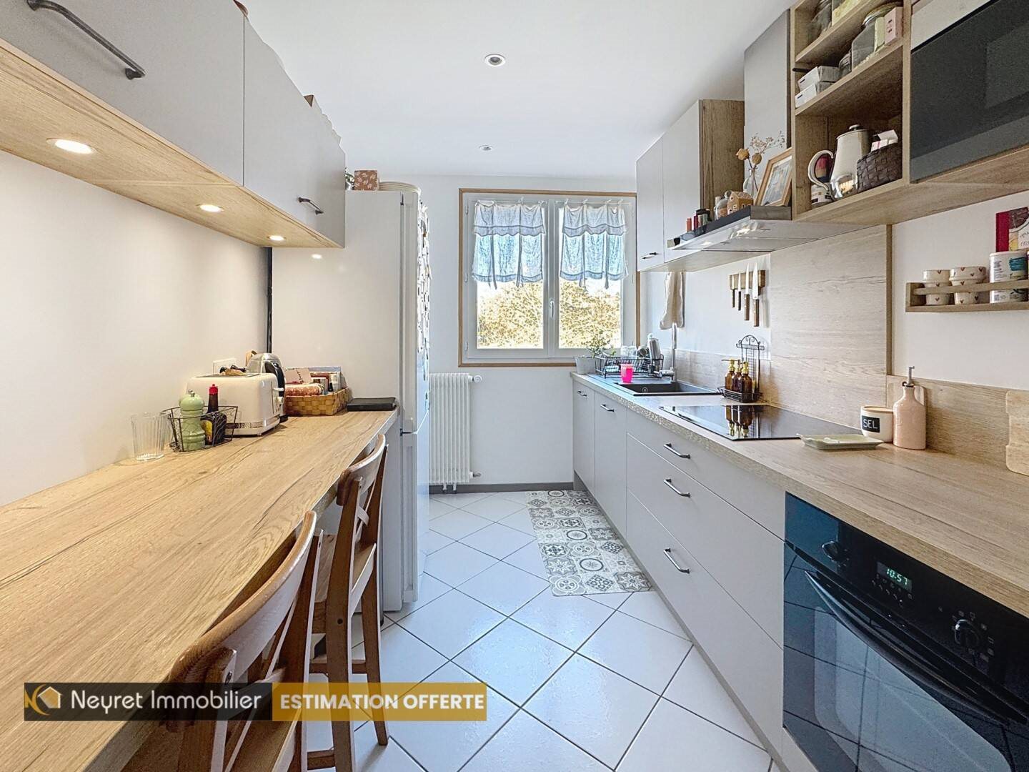 Appartement à vendre, 64m², Saint-Genis-Laval