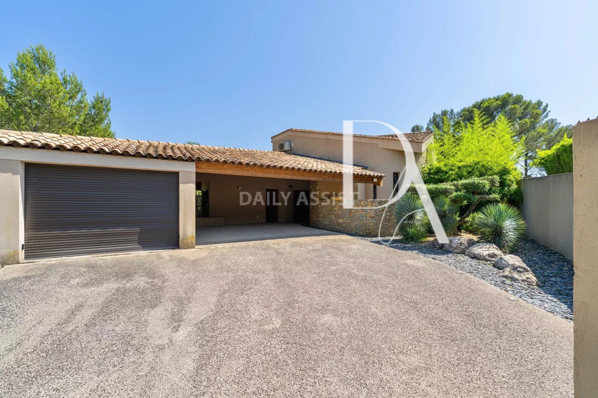 Maison à louer, 280m², Marseille 11ème