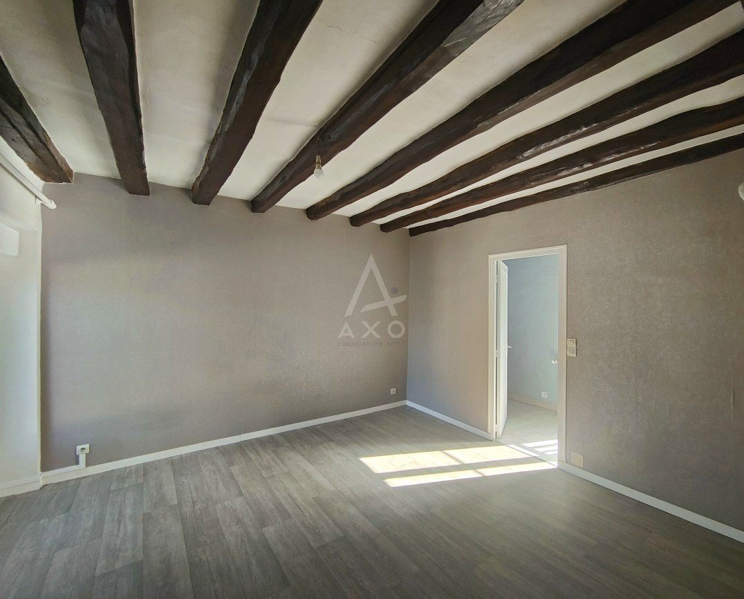 Appartement à louer, 81m², Seiches-sur-le-Loir