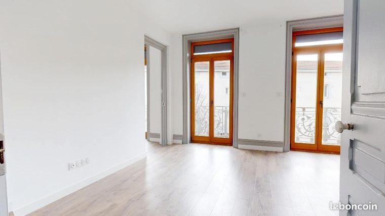 Appartement à louer, 94m², Saint-Maurice-en-Gourgois