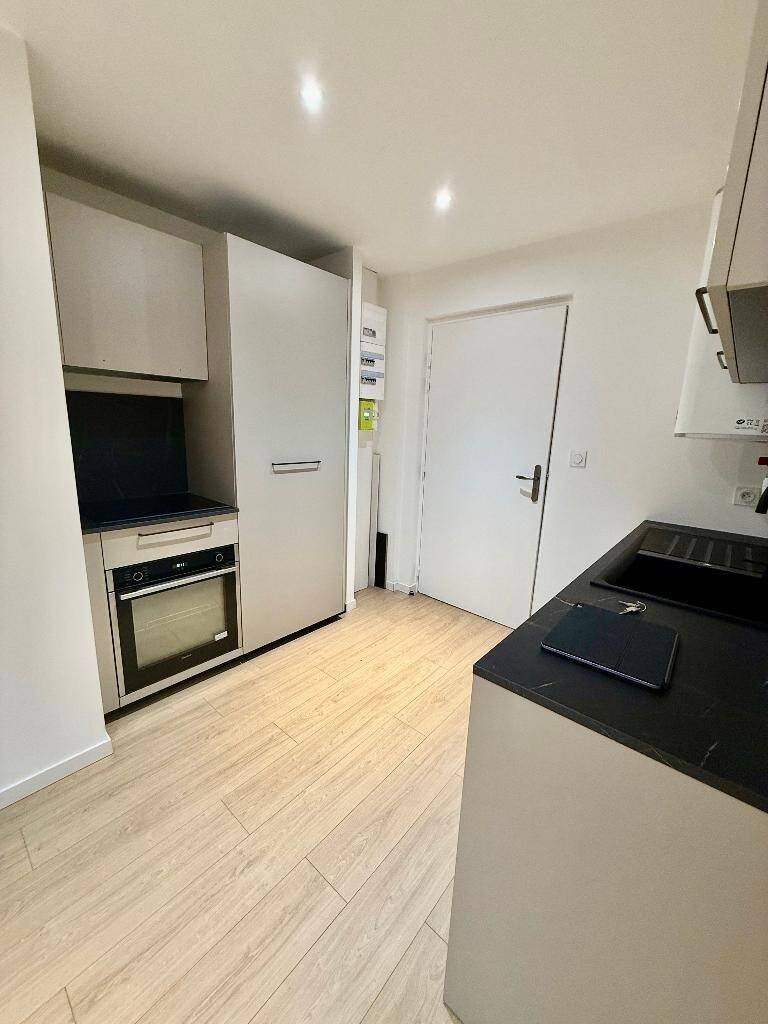 Appartement à louer, 26m², Saint-Etienne