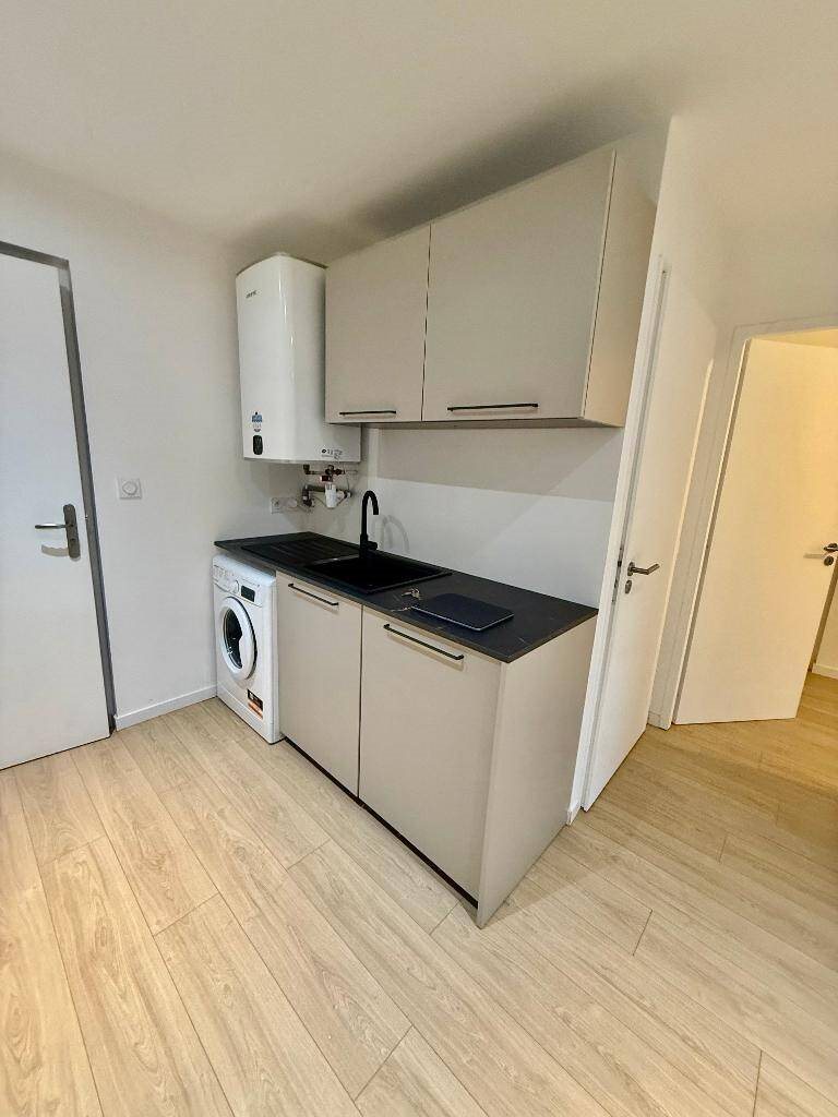 Appartement à louer, 26m², Saint-Etienne