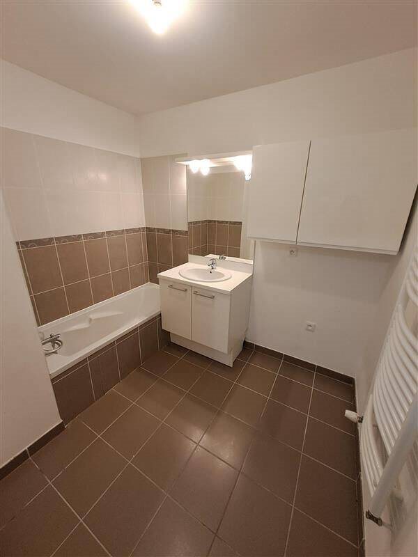 Appartement à louer, 69m², Meximieux