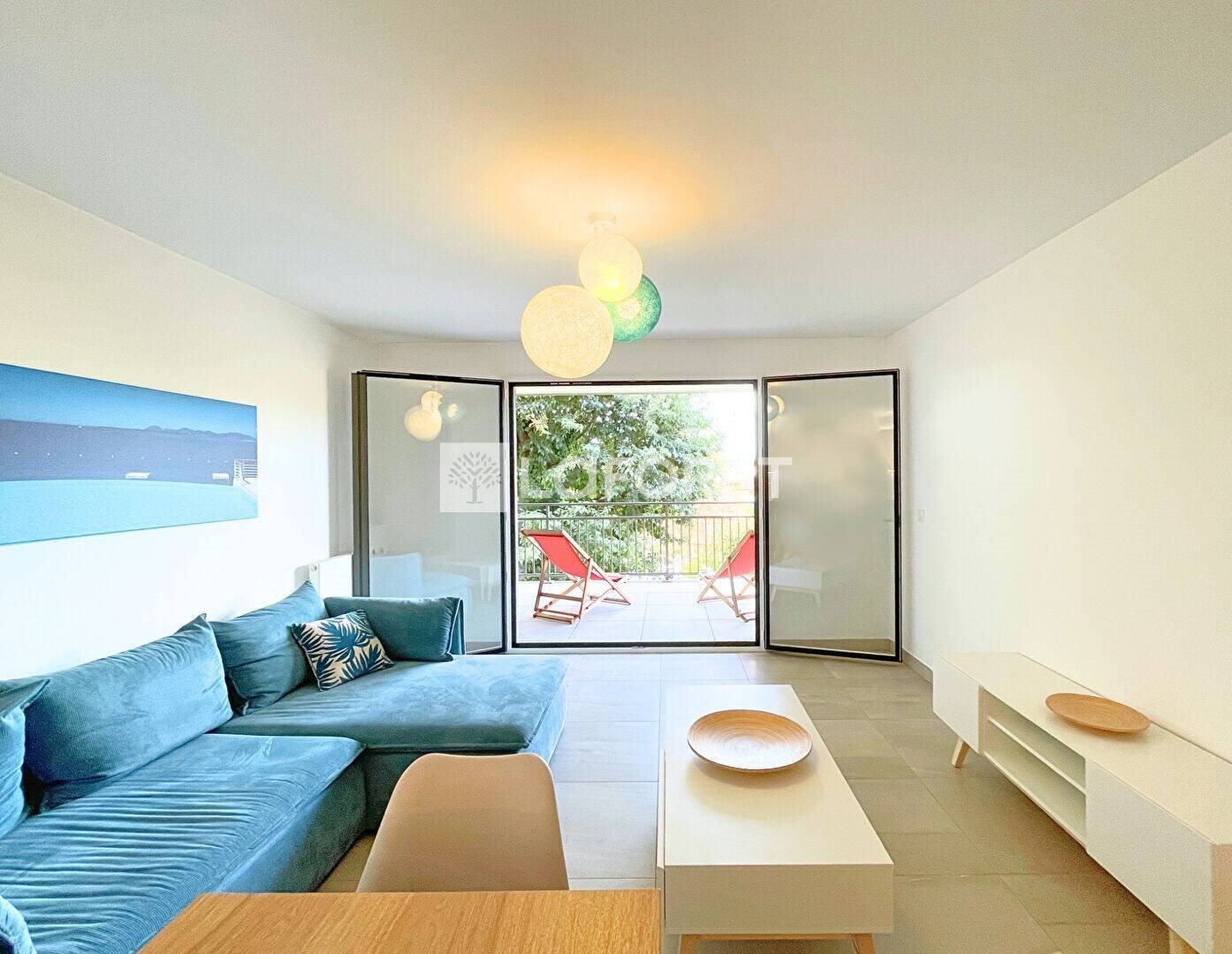 Appartement à louer, 65m², Valbonne