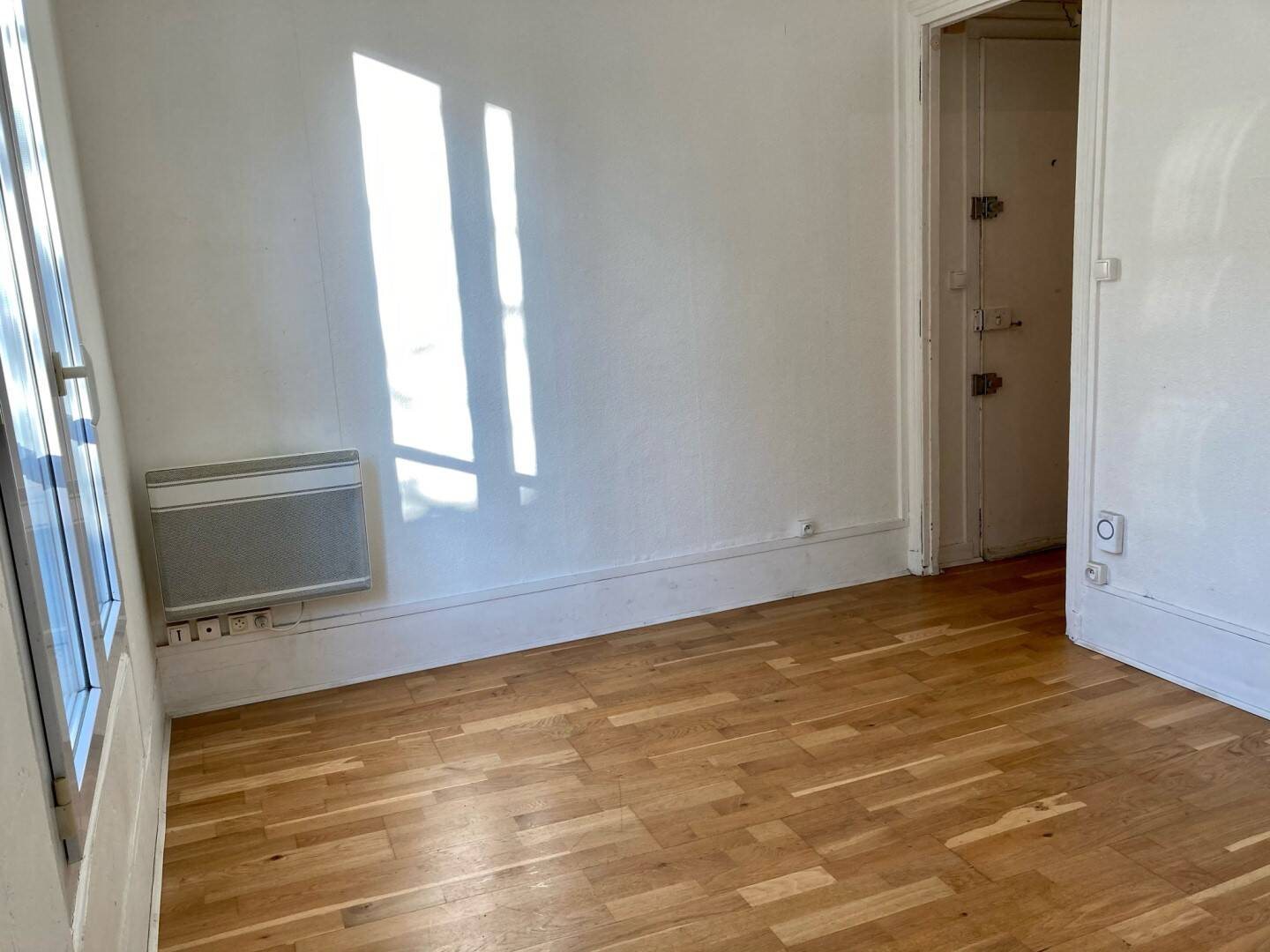 Appartement à louer, 24m², Paris 14ème