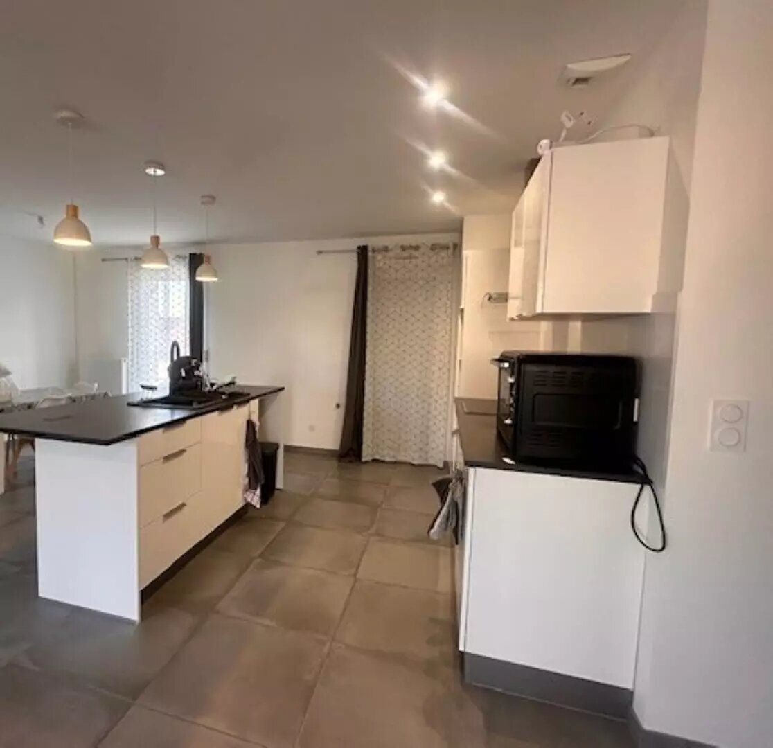 Maison à louer, 102m², Artigues-près-Bordeaux