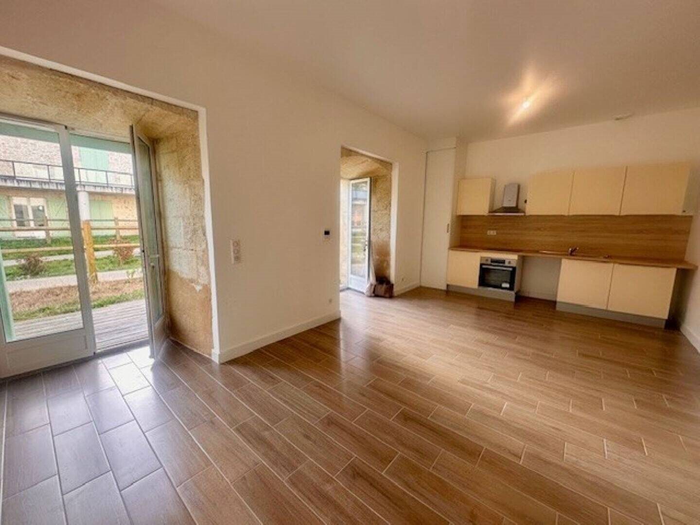 Appartement à louer, 40m², Carignan-de-Bordeaux