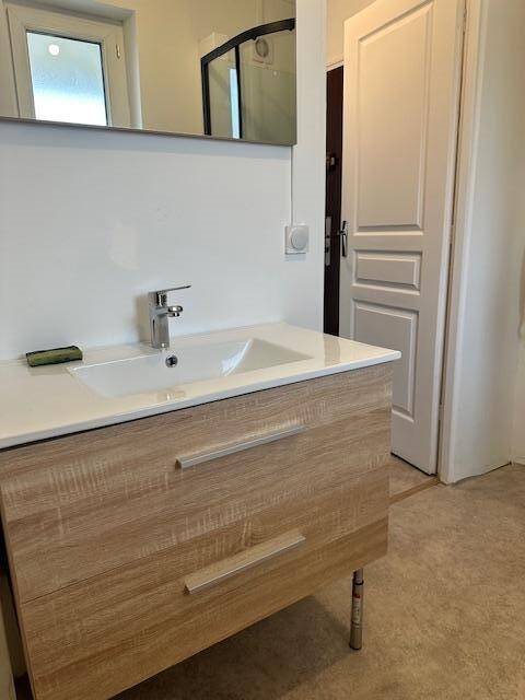 Appartement à louer, 50m², Roussillon