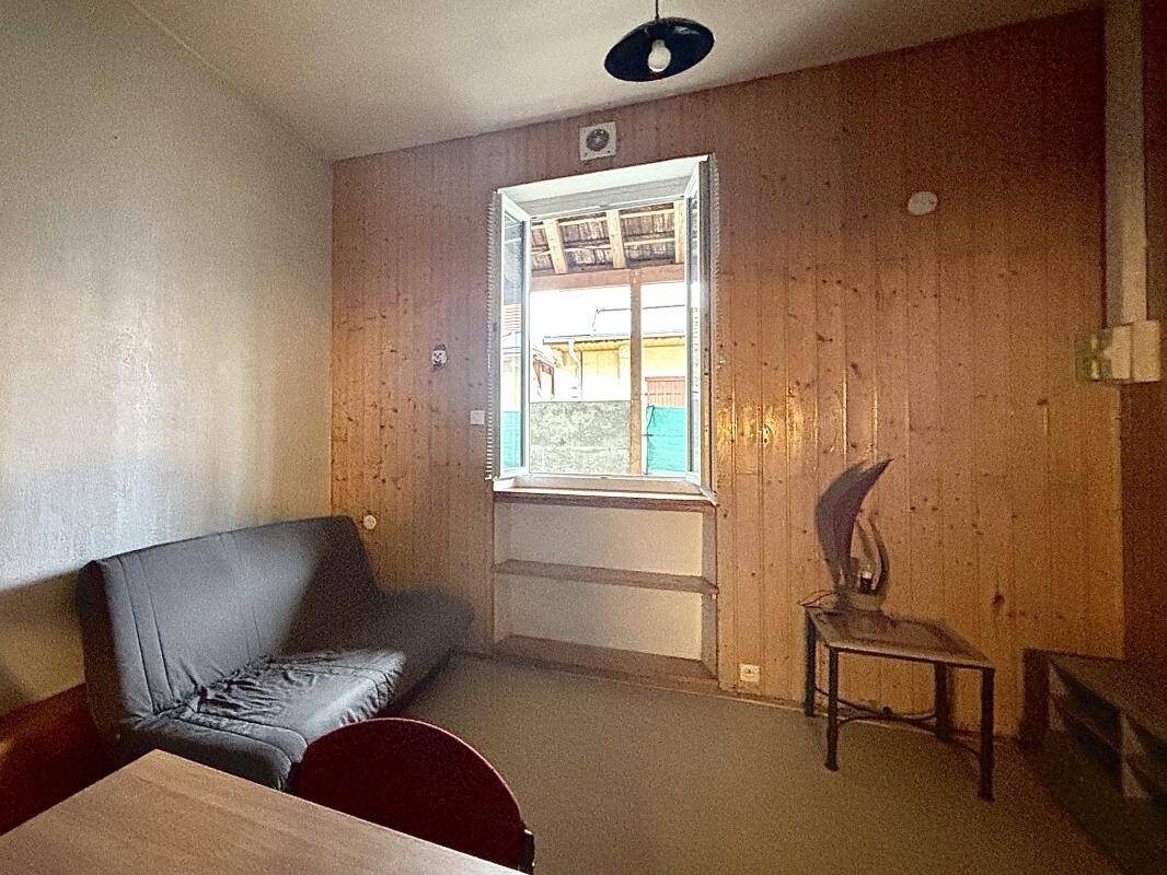 Appartement à louer, 19m², Yenne