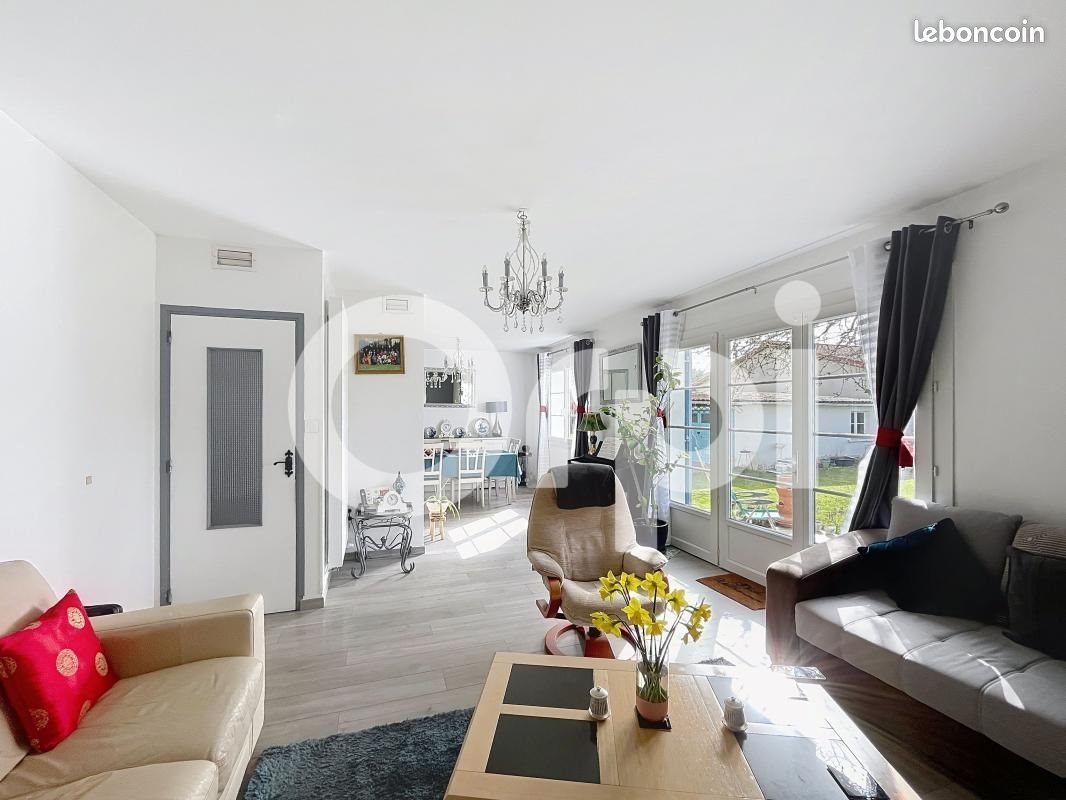 Maison à vendre, 117m², Gourdan-Polignan