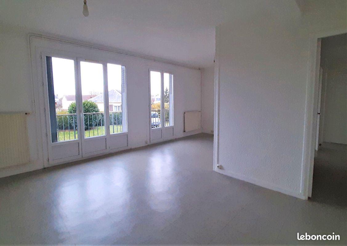 Appartement à louer, 71m², Le Manoir