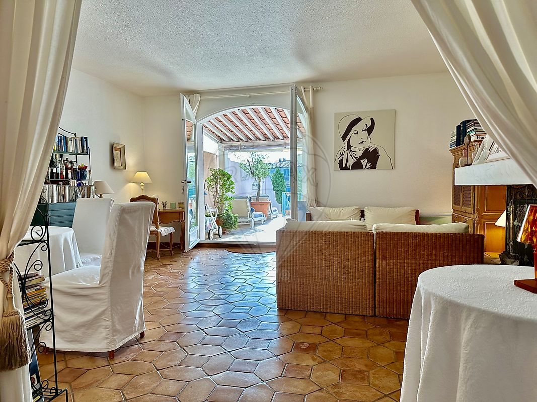 Maison à vendre, 75m², Grimaud