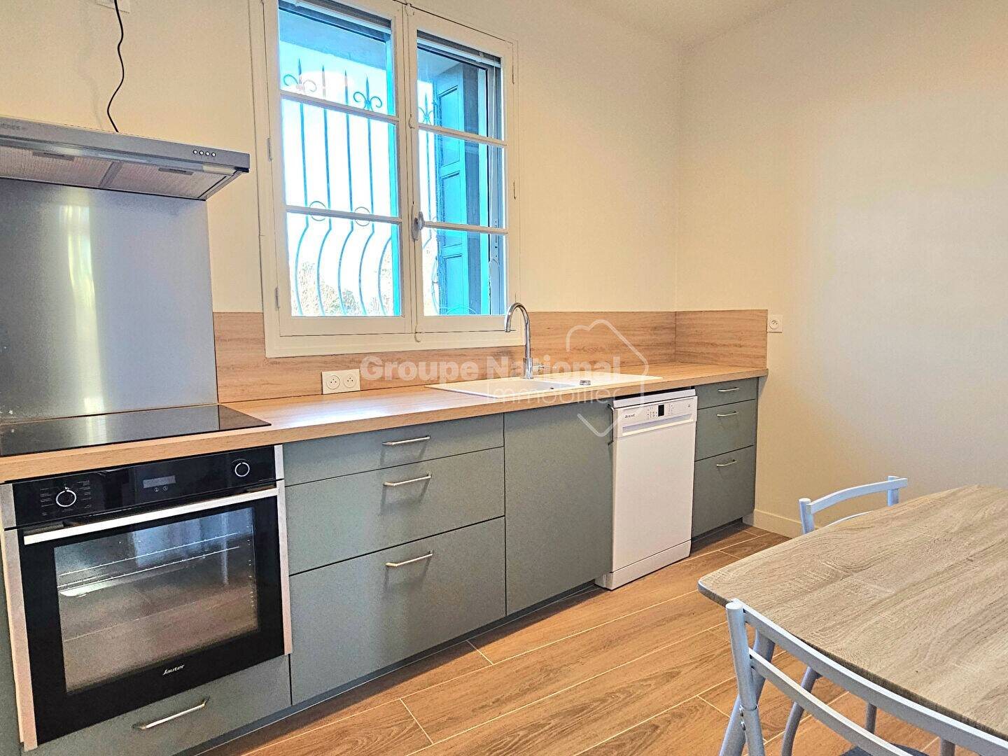 Appartement à louer, 69m², Grans