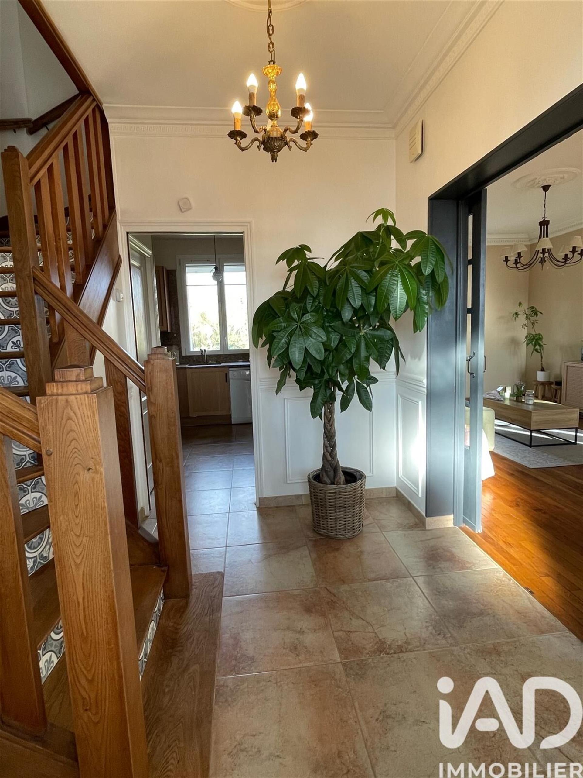 Maison à vendre, 110m², Margny-lès-Compiègne