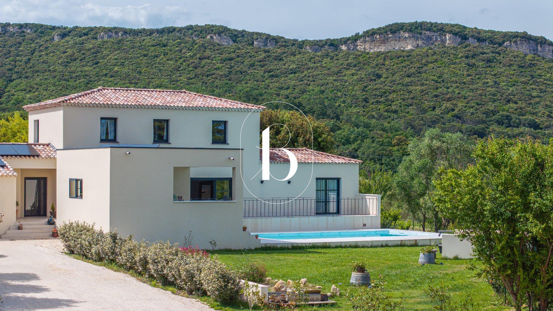 Maison à vendre, 185m², Goudargues