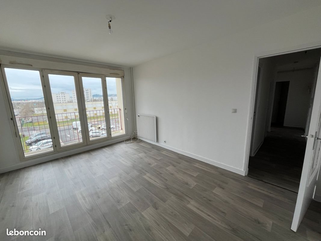 Appartement à louer, 50m², La Chapelle-Saint-Luc