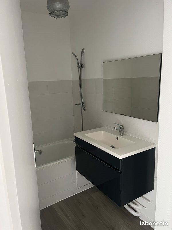 Appartement à louer, 50m², La Chapelle-Saint-Luc