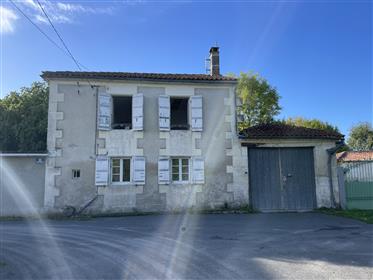 Maison à rénover, 1 chambre, 1 bureau à Brives sur Charente