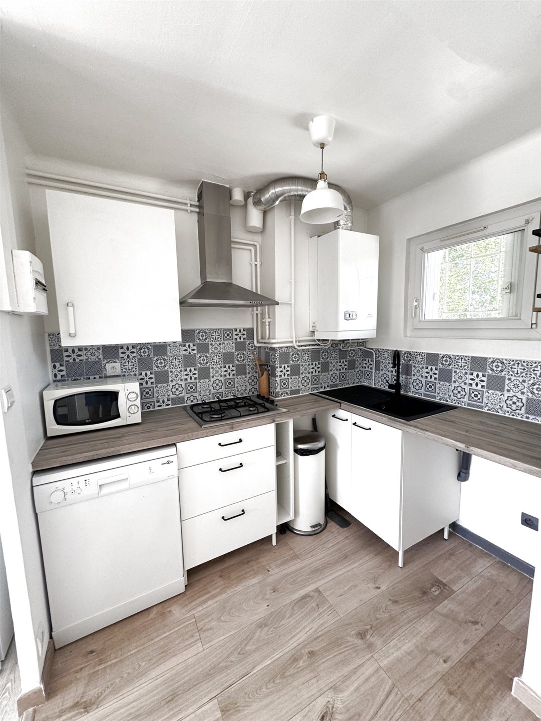 Appartement à vendre, 42m², Peyrolles-en-Provence