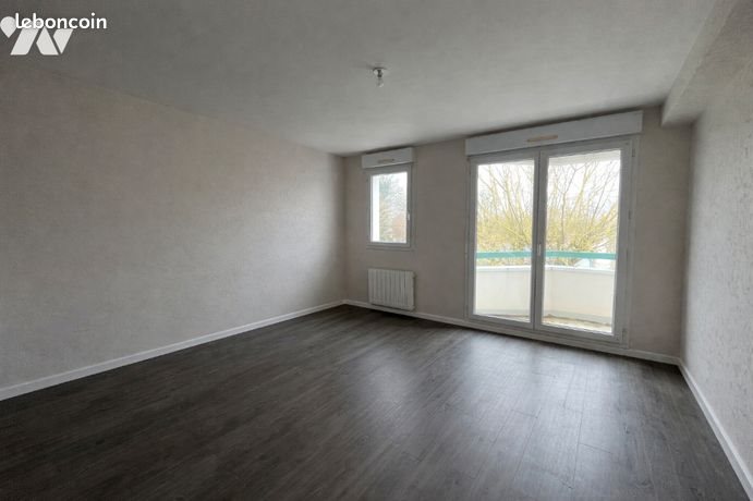 Appartement à louer, 60m², Breteil