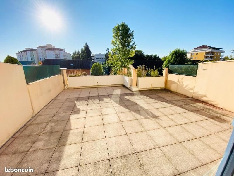 Appartement à louer, 83m², Charnay-lès-Mâcon