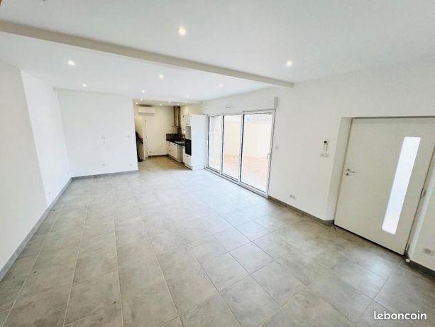 Maison à louer, 84m², Viré