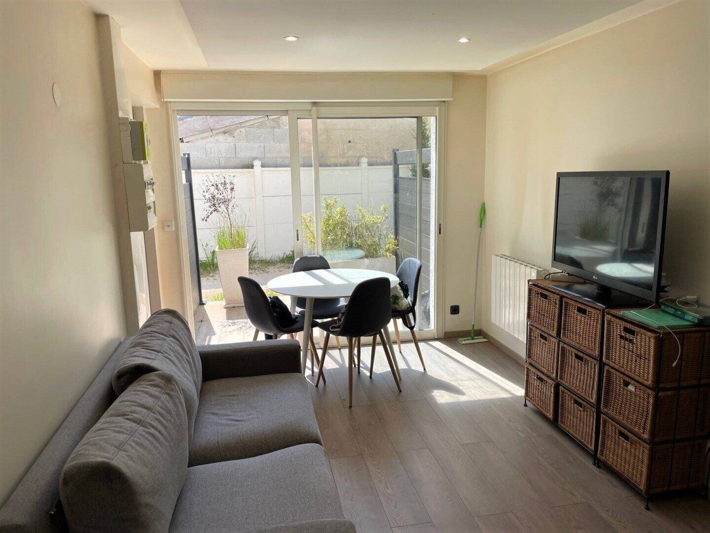 Appartement à louer, 21m², Ecully