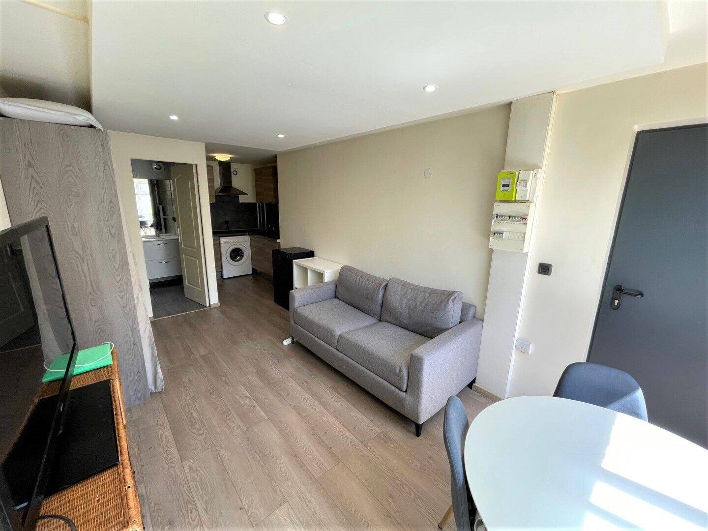 Appartement à louer, 21m², Ecully