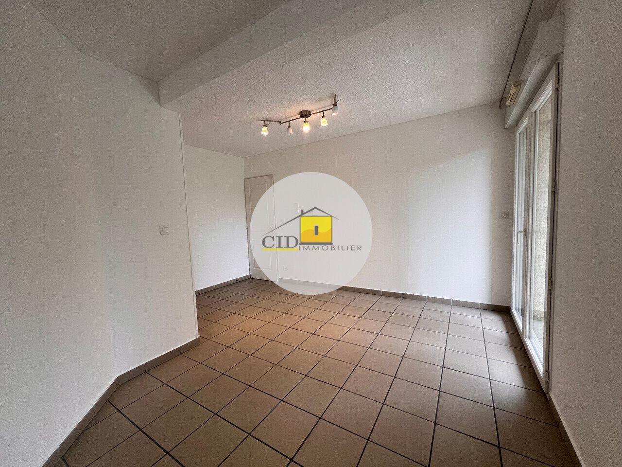 Appartement à louer, 61m², Saint-Bonnet-de-Mure