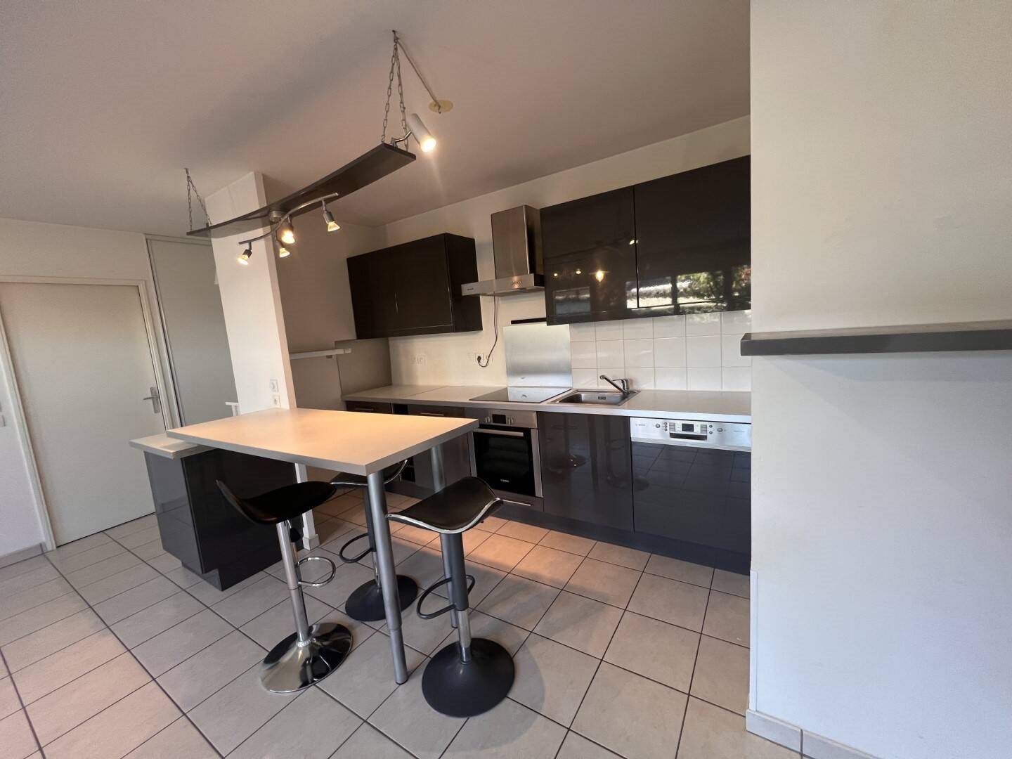 Appartement à louer, 63m², Saint-Laurent-de-Mure